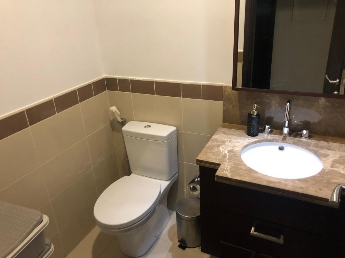 Downtown Boulevard One Bedroom Apt In 29 Blvd غرفة وصالة Burj & Fountain View Master Bedroom Plus 2 Single Beds In Living Room 두바이 외부 사진